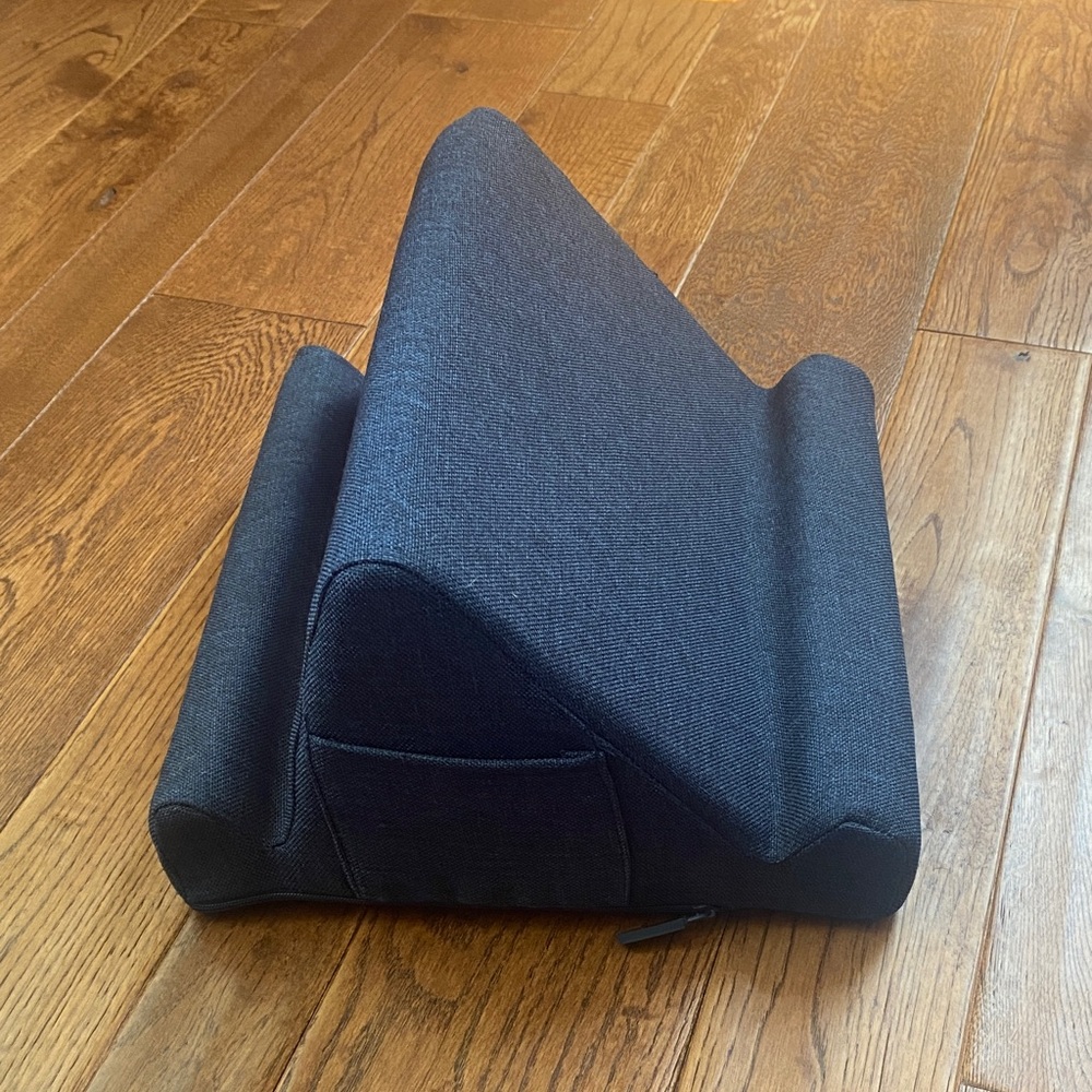 Blue Tablet Pillow Stand
